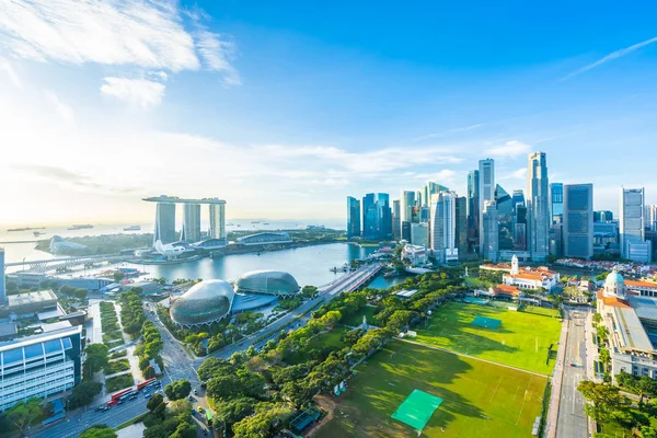 Krásná architektura budovy vnější panoráma v Singapuru — Stock fotografie