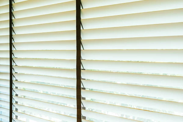 Janela Persianas Bonitas Com Decoração Luz Solar Interior Quarto — Fotografia de Stock