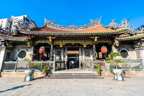 Taipei city Tayvan tapınakta Longshan — Stok fotoğraf