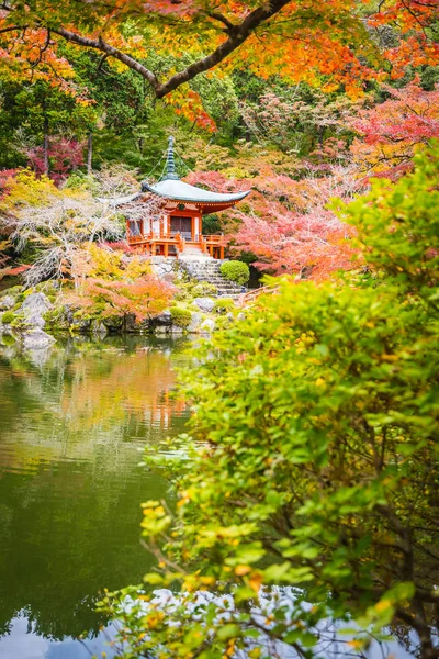 Beautiful Daigoji temple with colorful tree and leaf in autumn s — Stock Photo, Image