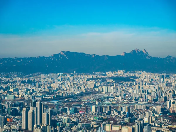 首尔市美丽的建筑 — 图库照片