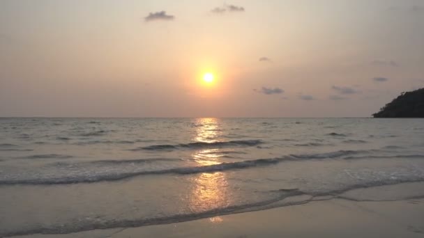 Tranquil Footage Beautiful Wavy Sea Sunset — Stock Video