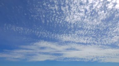 hareketli bulutlar ile güzel gökyüzü görüntüleri, zaman atlamalı