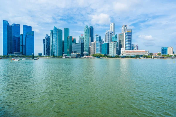 Singapura, 21 de janeiro de 2019: belo edifício de arquitetura skyscra — Fotografia de Stock