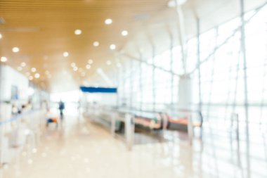 Soyut bulanıklık ve Havaalanı yolcu trans için terminal defocused