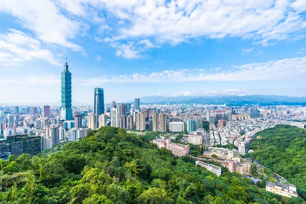 Ландшафт и город здания и дуги Тайбэй 101 — стоковое фото