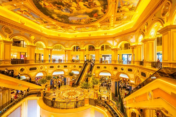 Kína, Macau - szeptember 8 2018 - gyönyörű luxus velencei Hotel — Stock Fotó