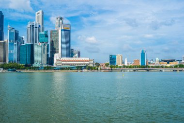 Singapur, 21 Ocak 2019: gökdelen marina defne Singapur City çevresinde bina güzel mimari