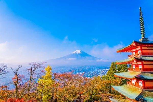 Piękny krajobraz góry Fuji z chureito pagoda wokół — Zdjęcie stockowe