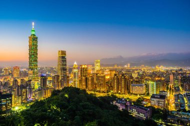 Güzel manzara ve cityscape taipei 101 bina ve ark