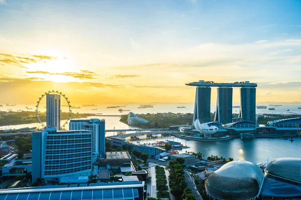 Beautiful architecture building exterior cityscape in Singapore — Stock Photo, Image