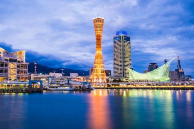 Mimari yapı ve kobe kule şehir manzarası Japonya ile güzel cityscape