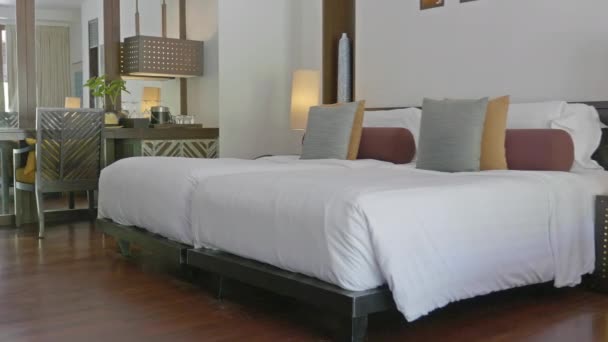 Bilder Från Hotel Bedroom Luxury Interior — Stockvideo