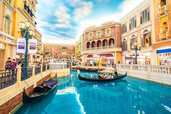 Китай, Макао - 8 сентября 2018 года - Прекрасный роскошный венецианский отель и казино с торговым центром в городе Макао Стоковая Картинка