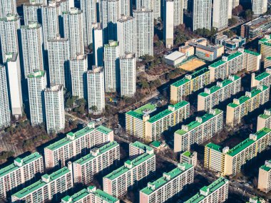 Seul şehirde bina mimari güzel hava görünümü