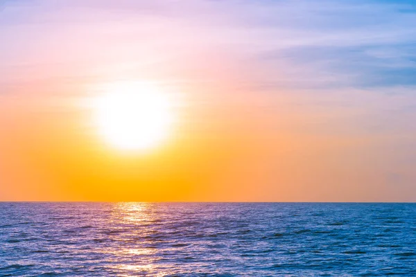 Prachtige Landschap Van Zee Oceaan Voor Vrije Tijd Reizen Vakantie — Stockfoto