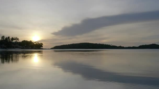 Rustige Beelden Van Prachtige Golvende Zee — Stockvideo