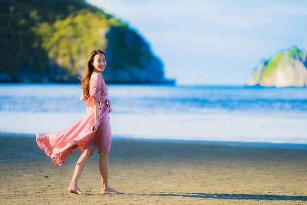 Portrait Beautiful Young Asian Woman Smile Happy Walk Tropical Outdoor — Stock Photo, Image