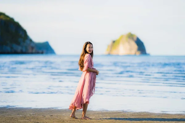 초상화 아름다운 아시아 행복한 — 스톡 사진
