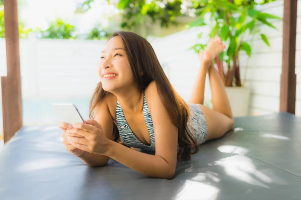 Porträt Schöne Junge Asiatische Frau Lächelt Glücklich Entspannen Sie Sich — Stockfoto