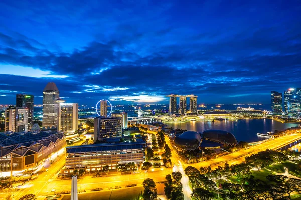 Красива архітектурна споруда зовнішньої сторони міста Сінгапур — стокове фото