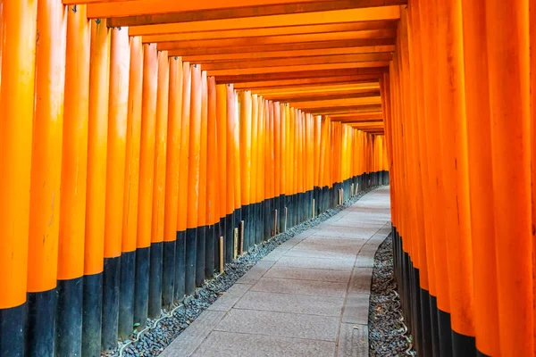 Beautiful fushimi inari shrine temple in Kyoto — Stock Photo, Image