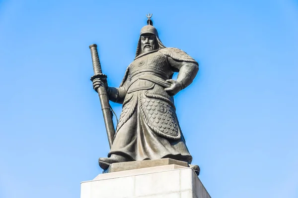 Beautiful Statue Admiral Yi Sun Shin