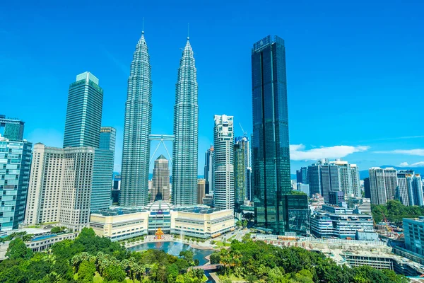 Vacker arkitektur byggnad exteriör i Kuala Lumpur city i — Stockfoto