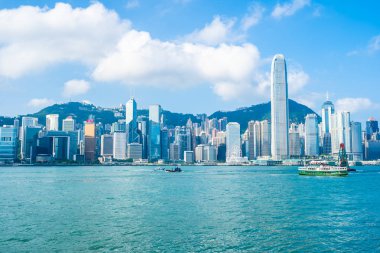 Hong kong şehir manzarası ile mavi gökyüzü arka plan dış cityscape bina güzel mimari