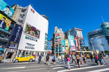 Taipei, Tayvan 30 Kasım 2018: Ximending piyasasıdır alışveriş yeni moda ve yiyecek bir şeyler bulmak için popüler bir yer Taipei