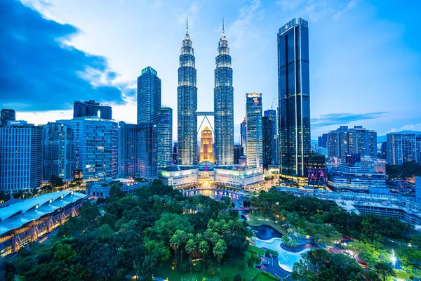 Prachtige Architectuur Bouwen Buitenkant Stad Kuala Lumpur Maleisië Reis Nachts — Stockfoto