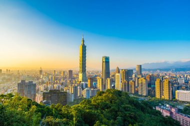 Güzel manzara ve cityscape taipei 101 bina ve günbatımı zaman şehir manzarası Tayvan mimarisinde