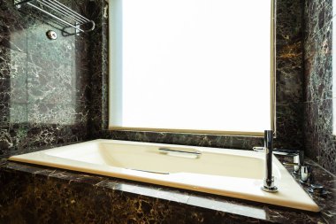 Güzel lüks beyaz küvet relax and spa banyo iç için