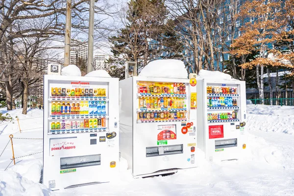 日本北海道 2019年2月2日雪冬季节自动售货机 — 图库照片