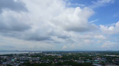 Modern megalopolis Asya şehrinin manzaralı görüntüleri