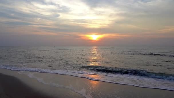 Спокійне Фото Красивого Хвилястого Моря — стокове відео