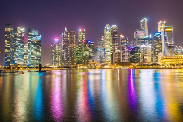 Singapura - 18 de janeiro de 2019: Bela arquitetura edifício landma — Fotografia de Stock