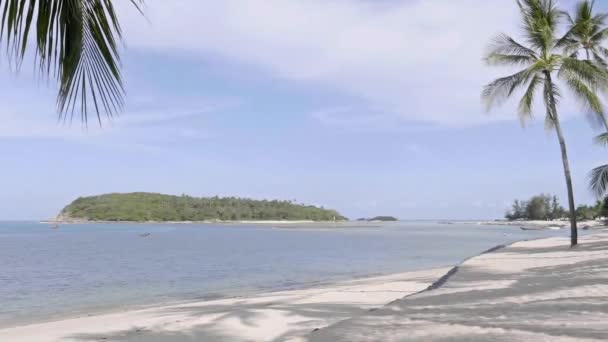 Rauhallinen Kuvamateriaalia Kaunis Aaltoileva Meri — kuvapankkivideo