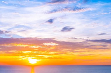 SUNR 'de deniz plajının güzel açık tropikal doğa manzara