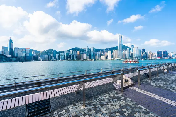 Bella architettura edificio esterno paesaggio urbano di Hong Kong — Foto Stock