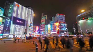 Modern megalopolis Asya şehrinin manzaralı görüntüleri