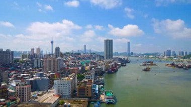 Modern megalopolis Asya şehrinin manzaralı görüntüleri