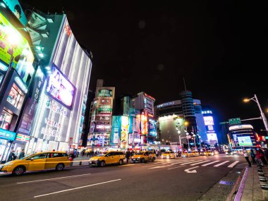 Taipei, Tayvan - 27 Kasım 2018: T Ximending sokak pazar.