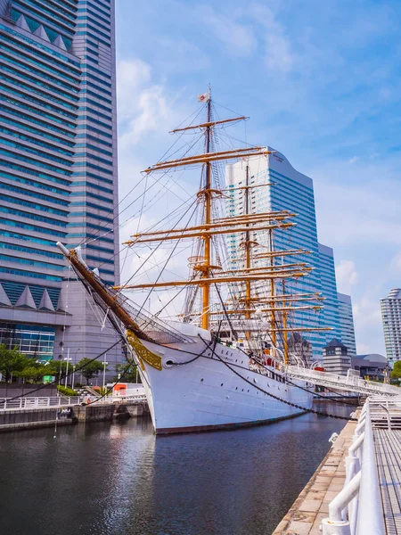 日本横滨-2018年7月25日: 美丽的日本丸 a 帆船 — 图库照片