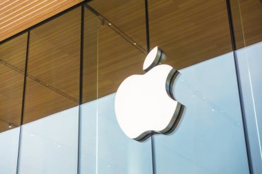 Bangkok, Tayland 28 Aralık 2018: pencere gl Apple logosu
