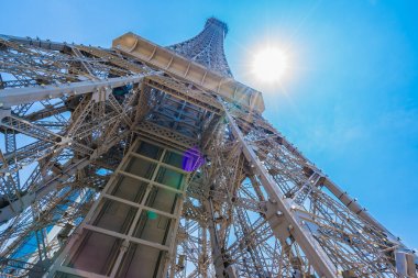 Güzel eiffel tower landmark Paris otel ve tatil 