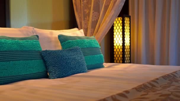 Bilder Från Luxury Bedroom Resort Hotel — Stockvideo