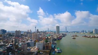 Modern megalopolis Asya şehrinin manzaralı görüntüleri