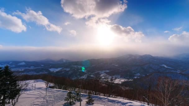 Landschaftliche Luftaufnahmen Von Schönen Schneebedeckten Hokkaido Bergen Japan — Stockvideo