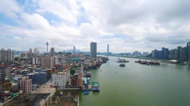 Modern megalopolis Asya şehrinin manzaralı görüntüleri